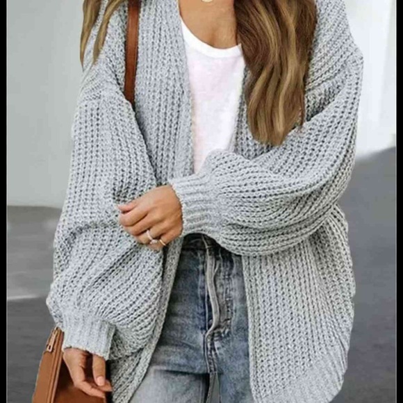 Express balloon sleeve Knit Sweater - Picture 5 of 6